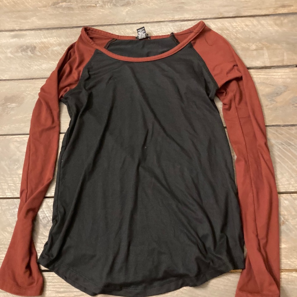 Long sleeved T